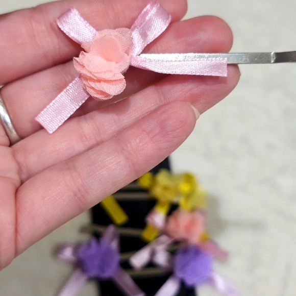 Dolls Kill x Ciel Hair Accessories Rare Set of 6 Pastel Silky Ribbon Floral Clip - Picture 6 of 7